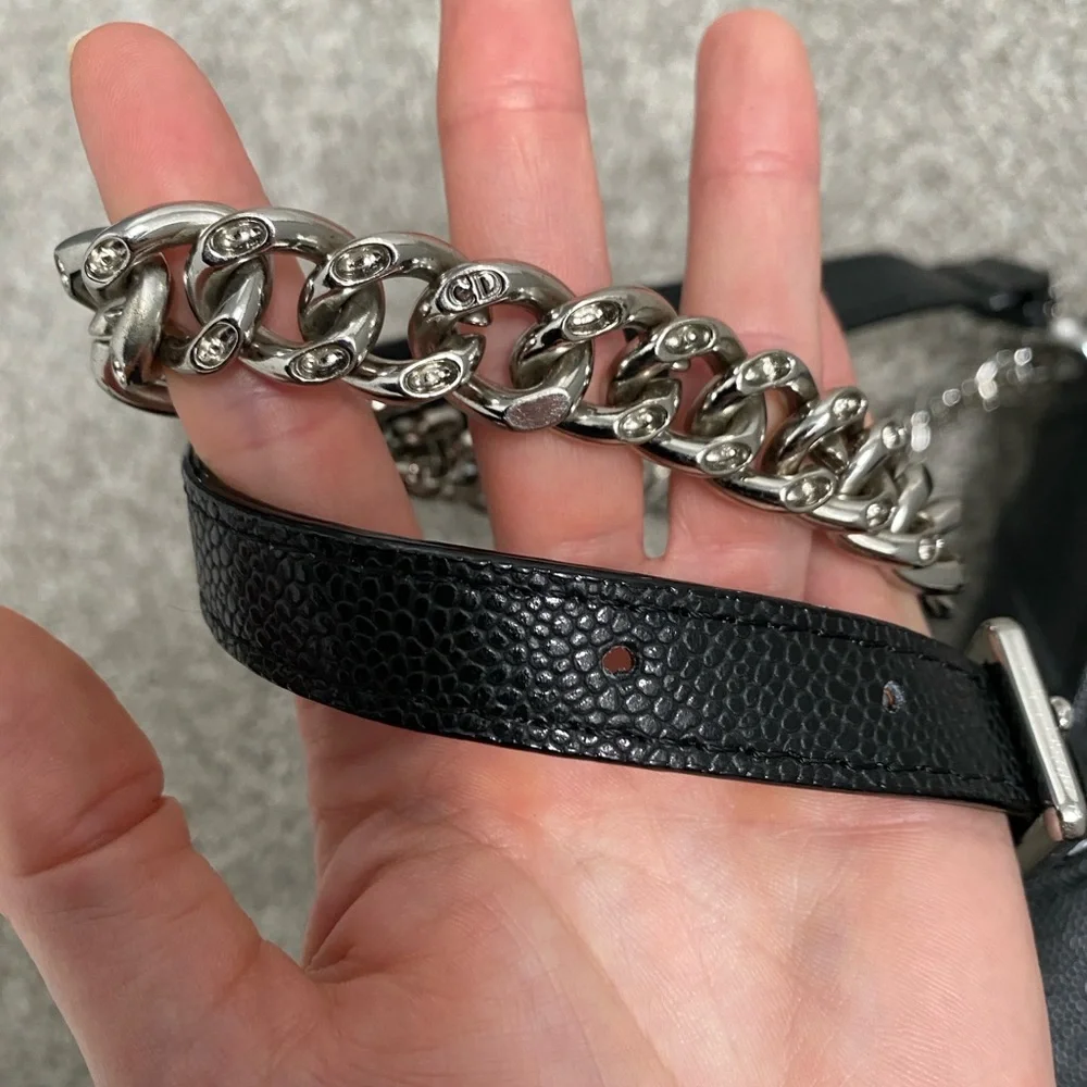 25cm 2.55 c d lady black genuine leather embossed chain handbag - Picture 6 of 10